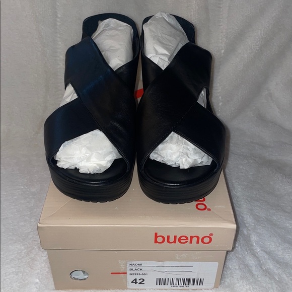 NWT BUENO Brand NAOMI Sandal in Black - Picture 7 of 15